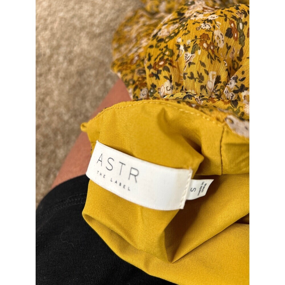 Astr MINI DRESS CLAREMORE yellow FLORAL RUCHED LONG PUFF SLEEVE  SZ SM ruffled - Picture 4 of 7